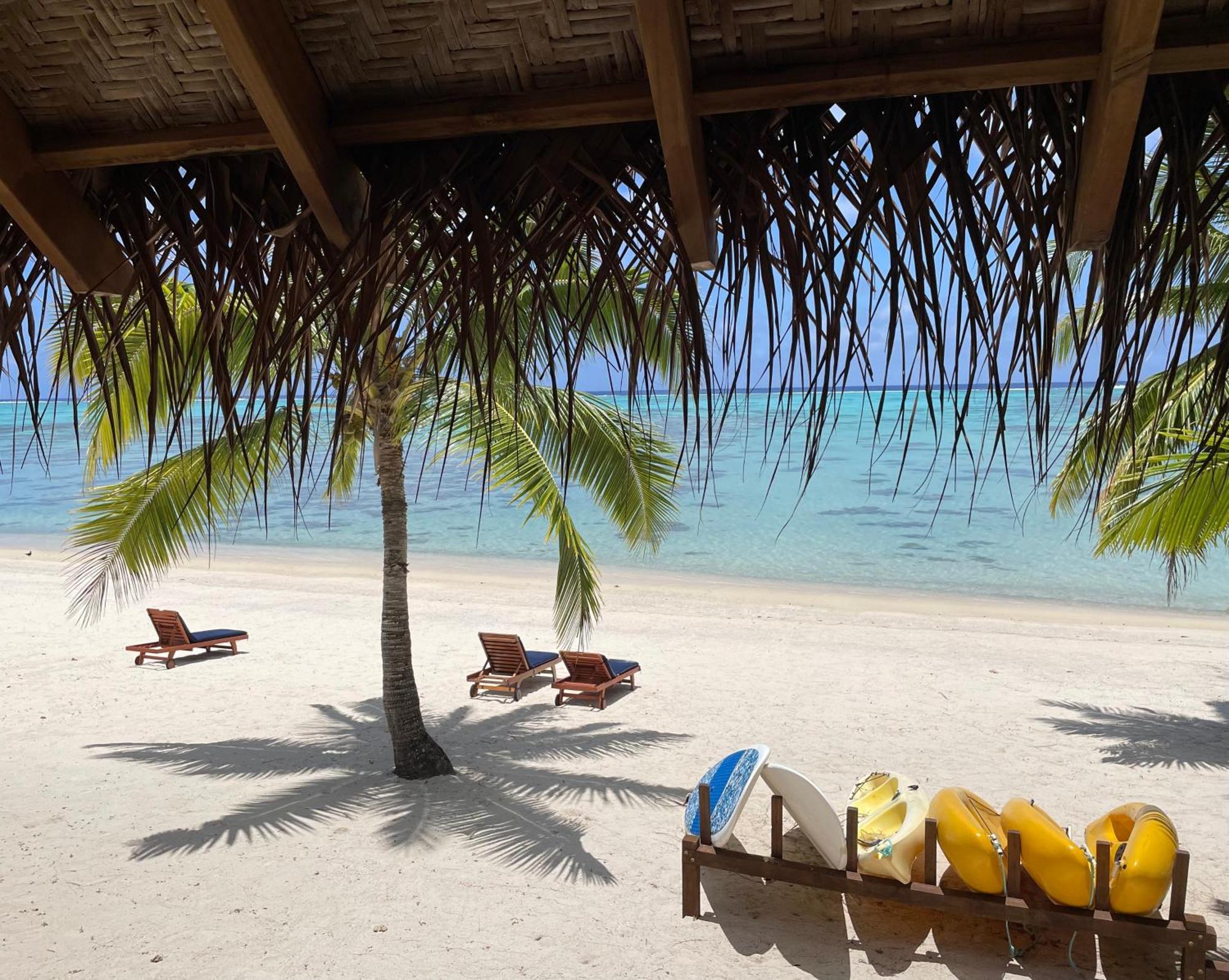 Etu Moana Boutique Beach Villas - Adults Only Arutanga Bagian luar foto