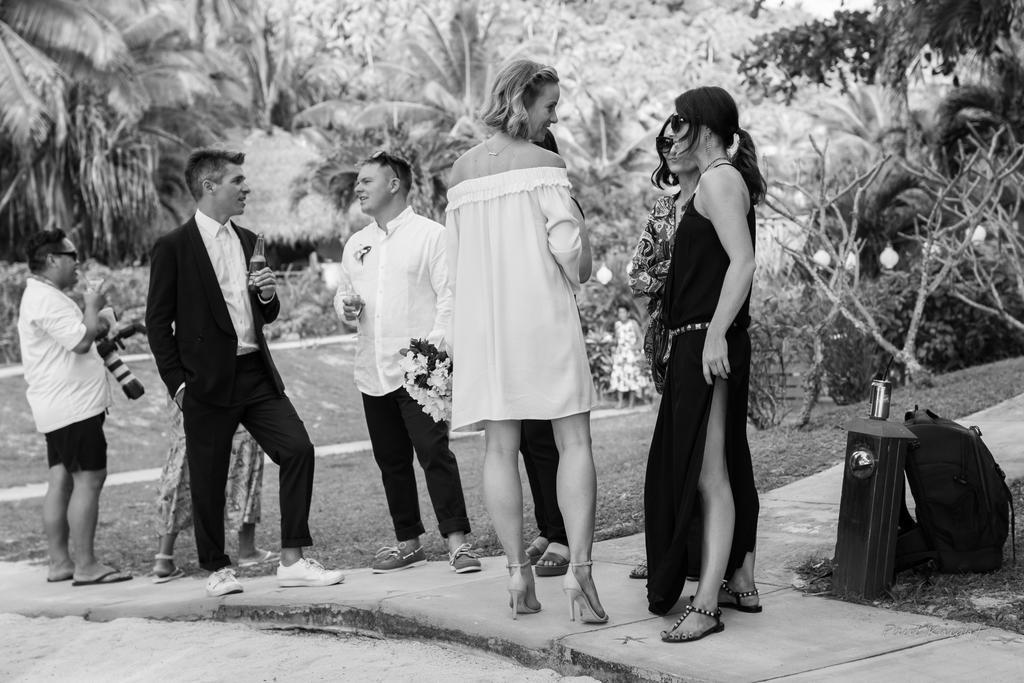 Etu Moana Boutique Beach Villas - Adults Only Arutanga Bagian luar foto
